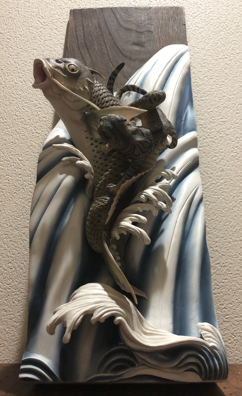 作品詳細: 昇り⻯と猫⼜